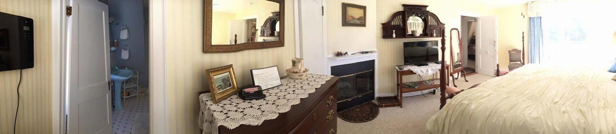 בר הרבור Heathwood Inn מראה חיצוני תמונה